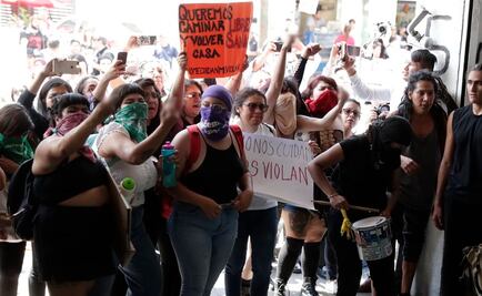 "La diamantina se barre"; continúa debate en redes tras protesta de mujeres en CDMX