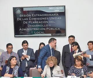 Avalan en comisiones ley de planeación