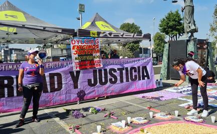 Familiares de víctimas de Feminicidios protestan frente a la fiscalía; denuncian pretextos para no ejecutar órdenes de aprehensión