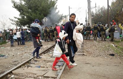 Abogan por establecer cupo máximo de refugiados en Europa