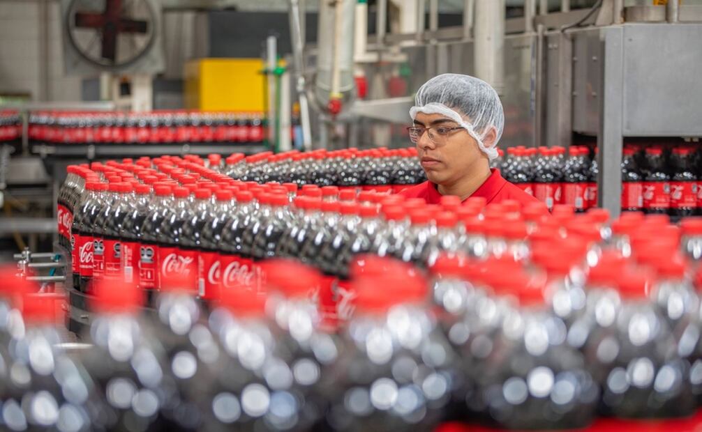 Crece la demanda de Coca-Cola en China, Brasil y EU. Foto: Especial