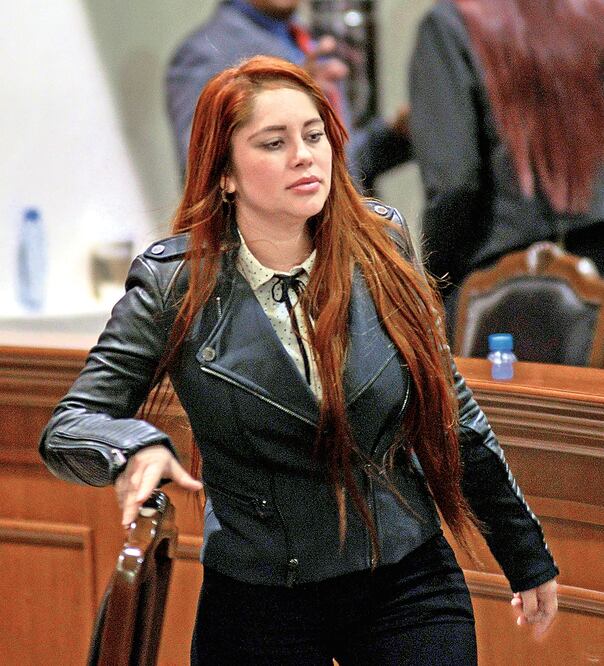 Cuatro trabajadores del penal de El Altiplano reconocieron a la legisladora, quien se reunió con El Chapo