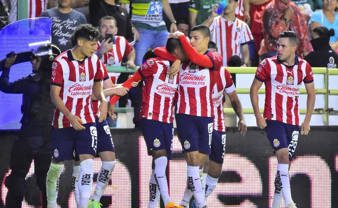 Chivas derrota a León