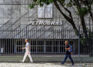 Nueva presidenta de Petrobras afirma que priorizará recomponer las reservas de crudo