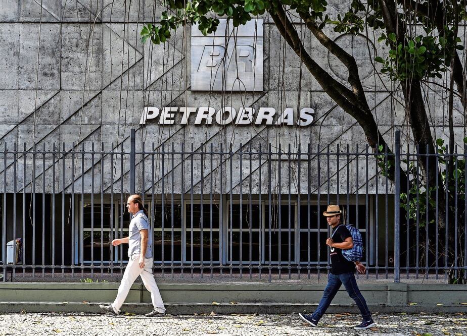 La nueva presidenta de la petrolera brasileña Petrobras, Magda Chambriard, afirmó que la prioridad de la empresa durante su gestión será seguir explorando hidrocarburos para poder recomponer sus reservas de crudo. Foto: EFE/Archivo