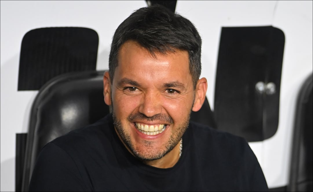 Larcamón sorprendió al América con Gudiño y Rodarte como iniciales en el Clásico Joven / FOTO: Imago7