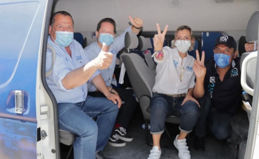 Con "Caravana de la Victoria" candidatos panistas respaldan a García Cabeza de Vaca 