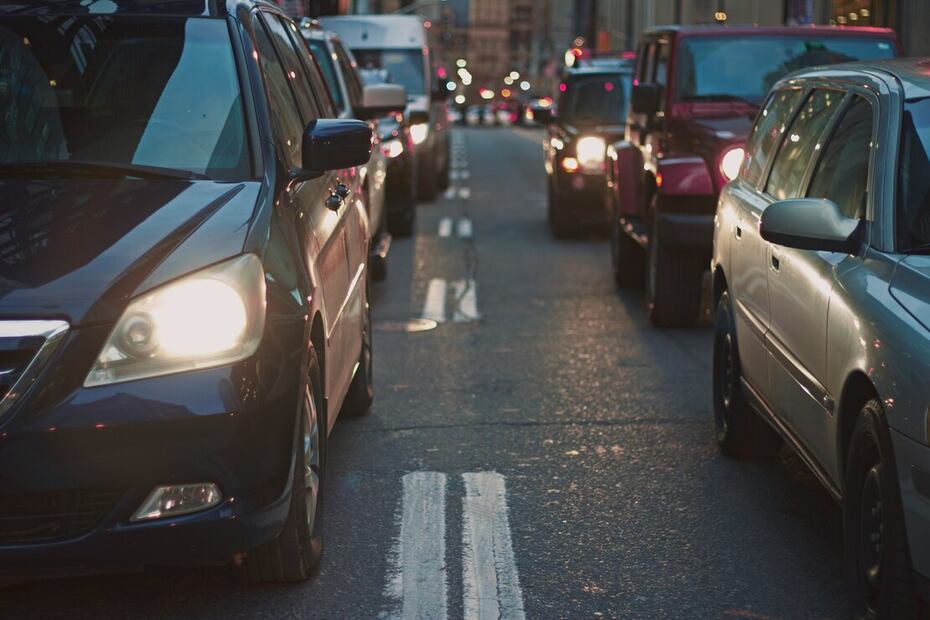 Estos son los costos de las multas por no tener un seguro de auto. Foto: Unsplash