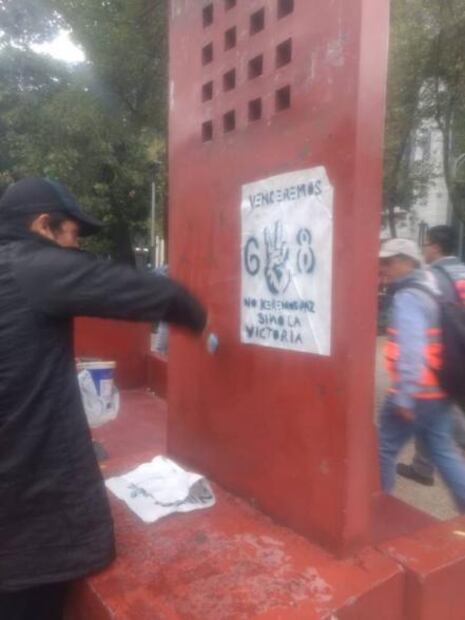 Minuto a Minuto. Marcha del Silencio de estudiantes al Zócalo