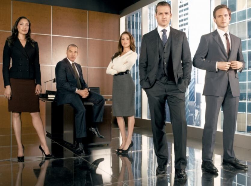 Coprotagonista de "Suits" defiende a Meghan Markle de las actitudes "racistas" de la Familia Real