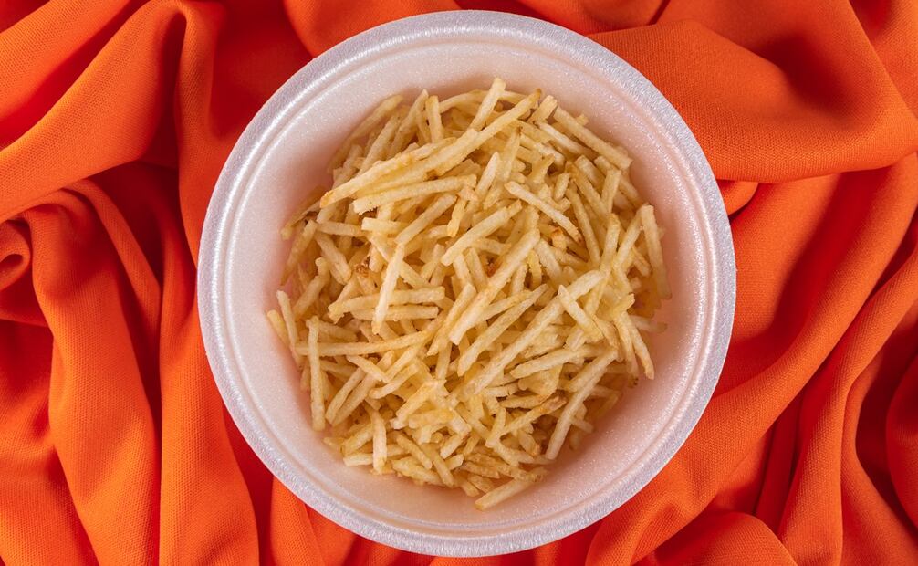 Las sopas instantáneas contienen un exceso de sal. Foto: Freepik