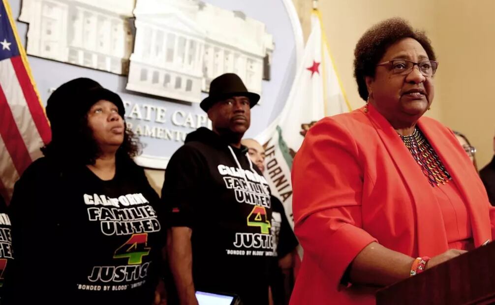 Shirley Weber fue la elegida por el gobernador Gavin Newsom para ocupar el puesto de Secretaria de Estado de California. Foto: AP