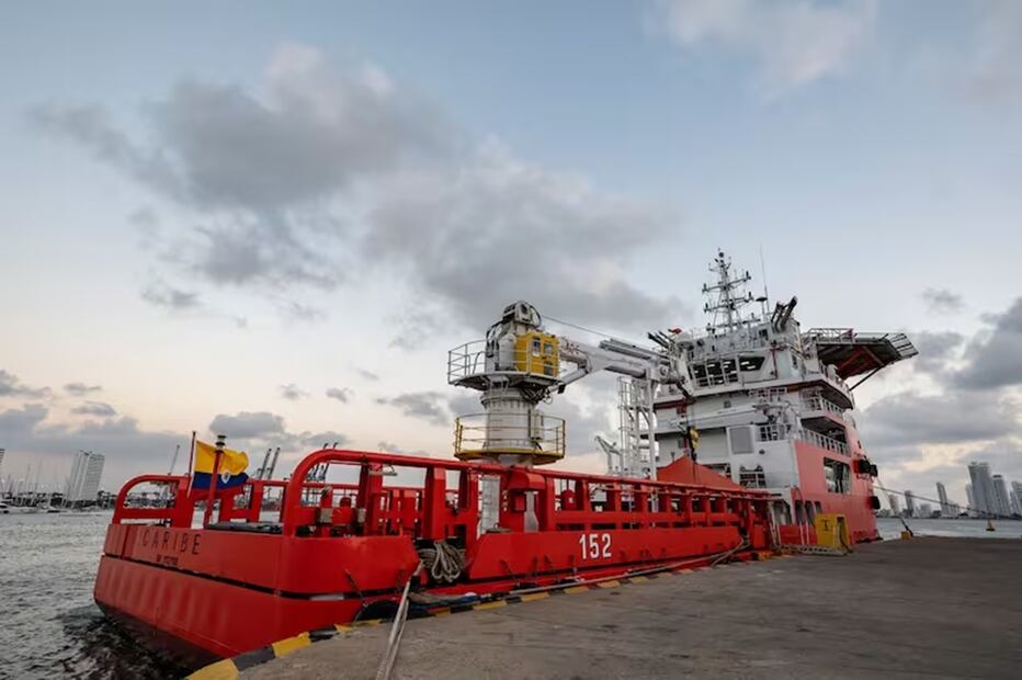 El buque de la Armada de Colombia ARC Caribe atracado en el puerto de Cartagena, el 23 de febrero de 2024. Foto: AFP
