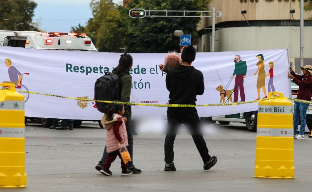 Al lugar arribó el Escuadrón de Rescate y Urgencias Médicas. Foto: Germán Espinosa/ EL UNIVERSAL