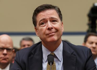 Investigación de Comey y el FBI sobre Clinton tuvo errores, pero sin motivos políticos