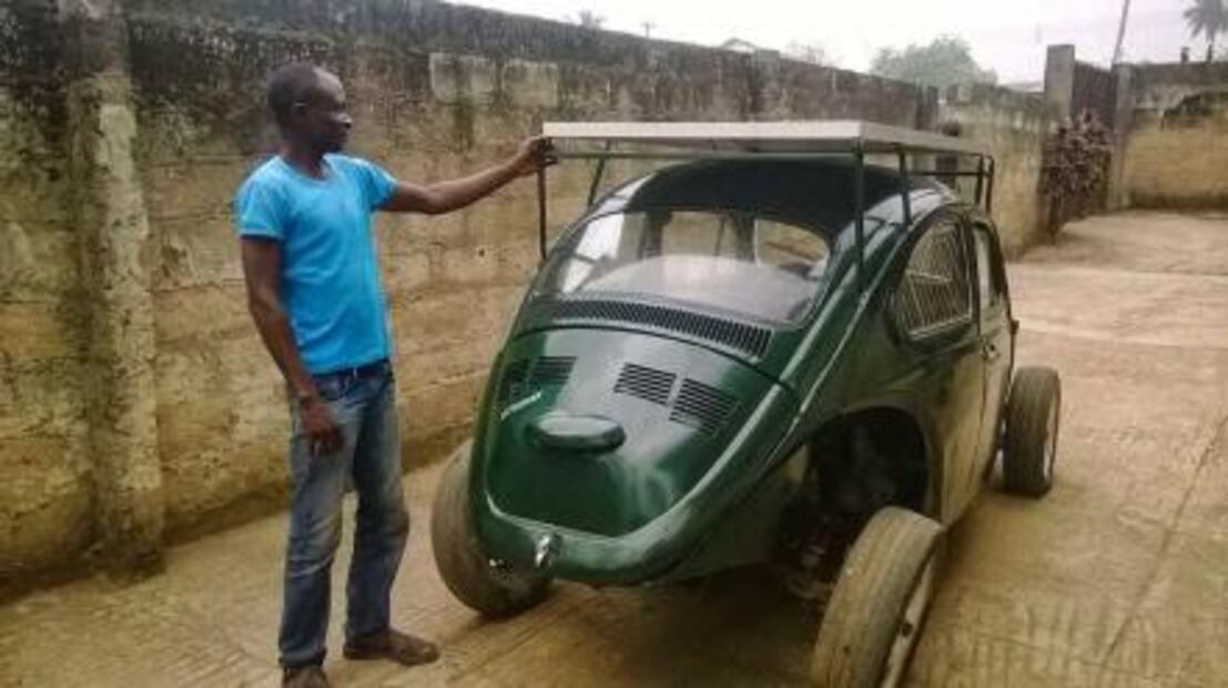Estudiante en Nigeria logra crear el primer Vocho solar