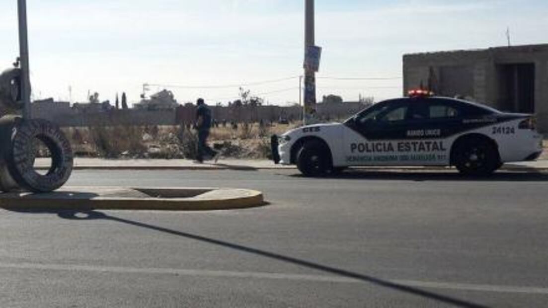 Hallan cadáver de una mujer en terreno baldío de San Salvador Atenco