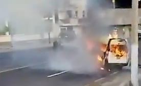 Dos ataques armados en Acapulco dejan cuatro personas muertas y ocho heridos; incendian camioneta de transporte público