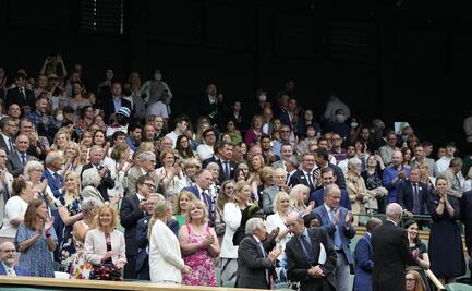 Wimbledon ovaciona a los creadores de la vacuna anticovid