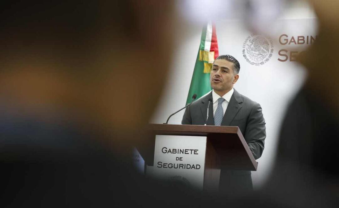 Omar García Harfuch, titular de la SSPC, en conferencia de prensa del gabinete de Seguridad este 14 de diciembre del 2025. Foto: Diego Simón / EL UNIVERSAL