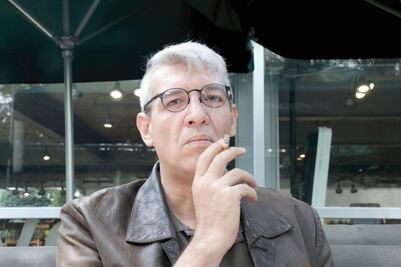 “El Covid nos ha hecho mucho más evidente la pandemia del neoliberalismo": Emiliano Monge