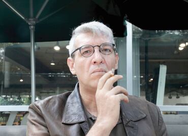 “El Covid nos ha hecho mucho más evidente la pandemia del neoliberalismo": Emiliano Monge