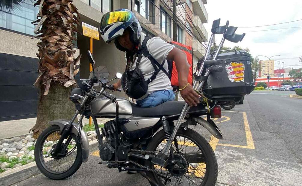 Mario Carbajal, perdió una de sus piernas a causa de una miocarditis fulminante derivada de una trombosis / Foto: Juan Carlos Williams. EL UNIVERSAL