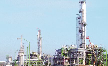 Precio del petróleo mexicano se recupera a 8.54 dólares el barril