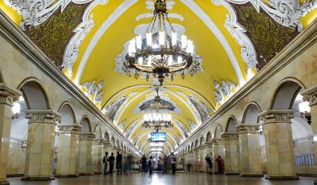 Moscú tiene algunas de las estaciones de Metro más bonitas del mundo