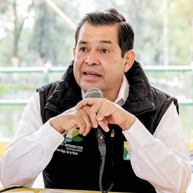 Plan. El edil de Nezahualcóyotl, Juan Hugo de la Rosa, dice que los munícipes se comprometieron a mejorar la recaudación para financiar sus proyectos de obra. ARCHIVO EL UNIVERSAL