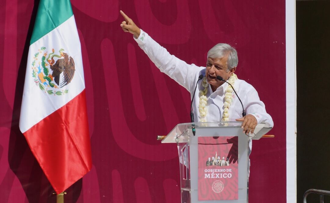 El presidente Andrés Manuel López Obrador de gira por Oaxaca. Foto: Edwing Hernández/EL UNIVERSAL