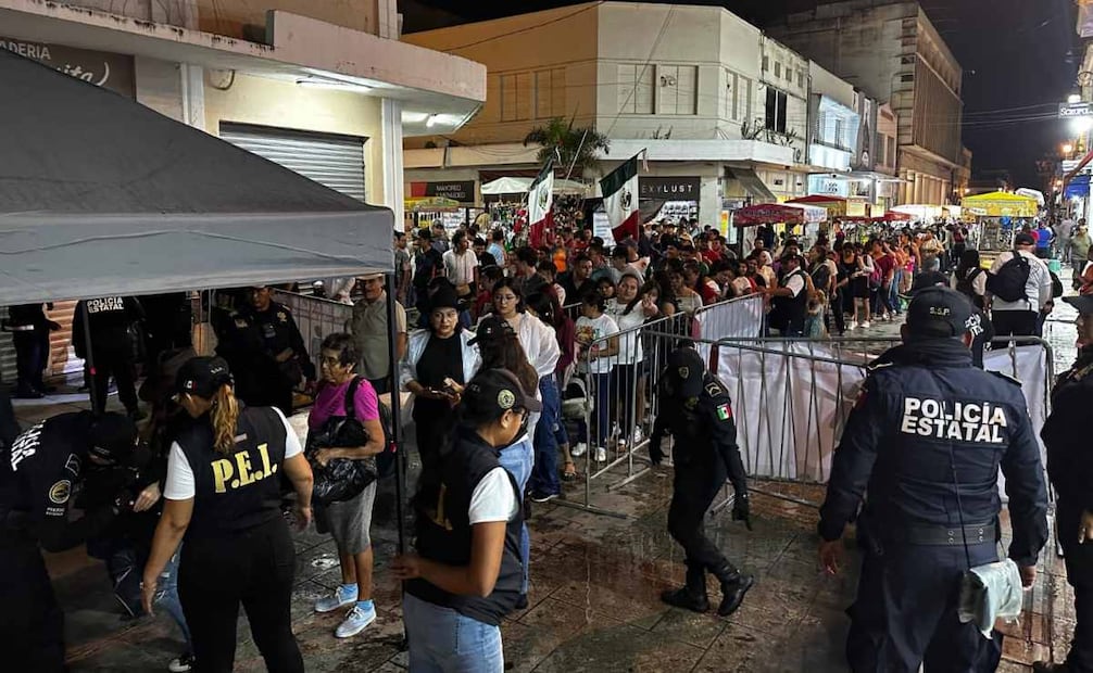 Asistentes al Grito de Independencia en Yucatán. Foto: Especial