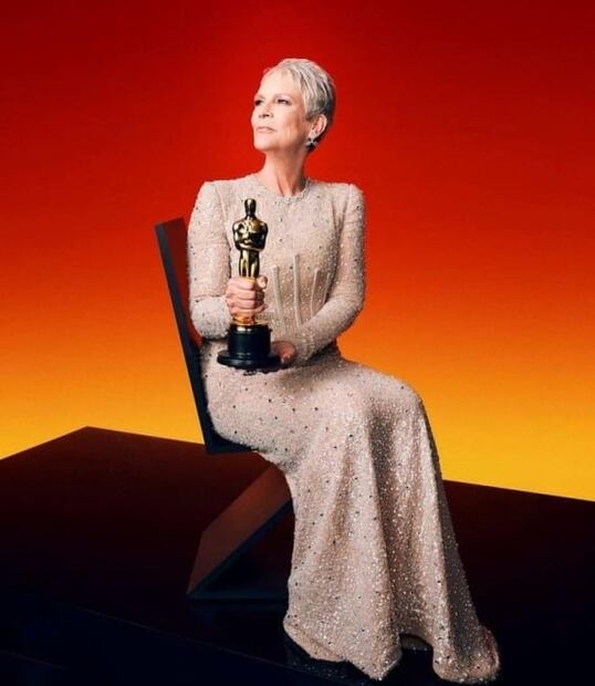 Jamie Lee Curtis dedica mensaje a su perro tras ganar su primer Premio Oscar