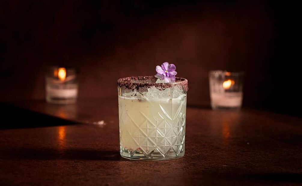 Cocktail de Tlécan, bar de Eli Martinez Bello, ganadora del Bartenders Award 2025. Foto: Instagram