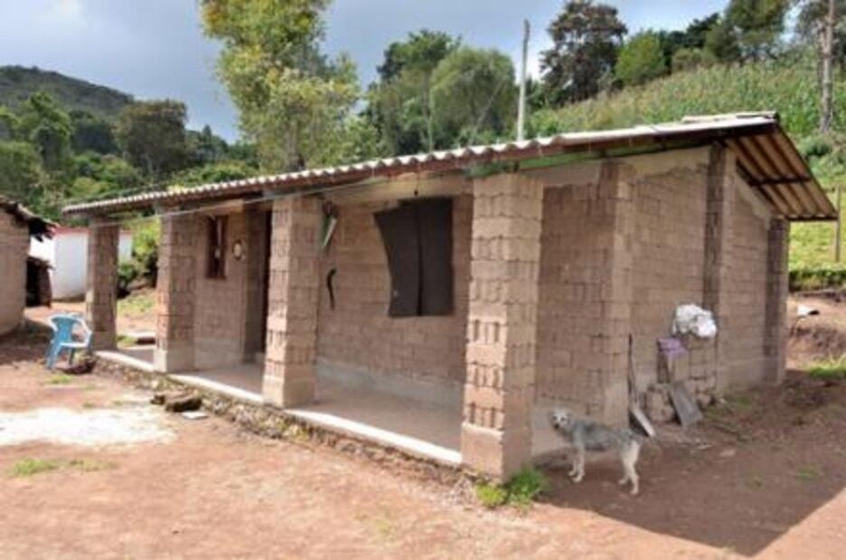 Estrenaron su casa meses antes del 19-S: la Brigada 925 se las reconstruyó