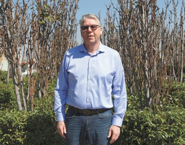 “Indefensos, mexicanos que trabajan en Canadá”