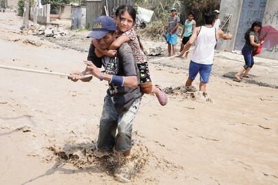 Perú sufre nuevo desborde debido a intensas lluvias