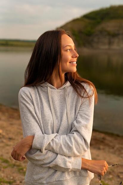 Recupera la calma mental con los consejos de los filósofos griegos. Fuente: Freepik.