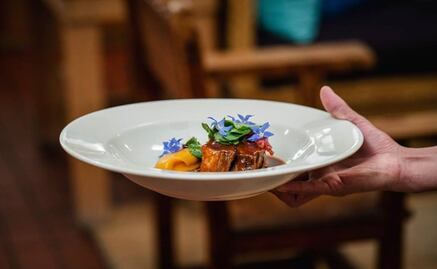 Esto es lo que cuesta comer en el restaurante a donde fue Kate del Castillo 