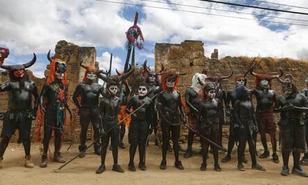 "Diablos" andan sueltos en Carnaval de Oaxaca