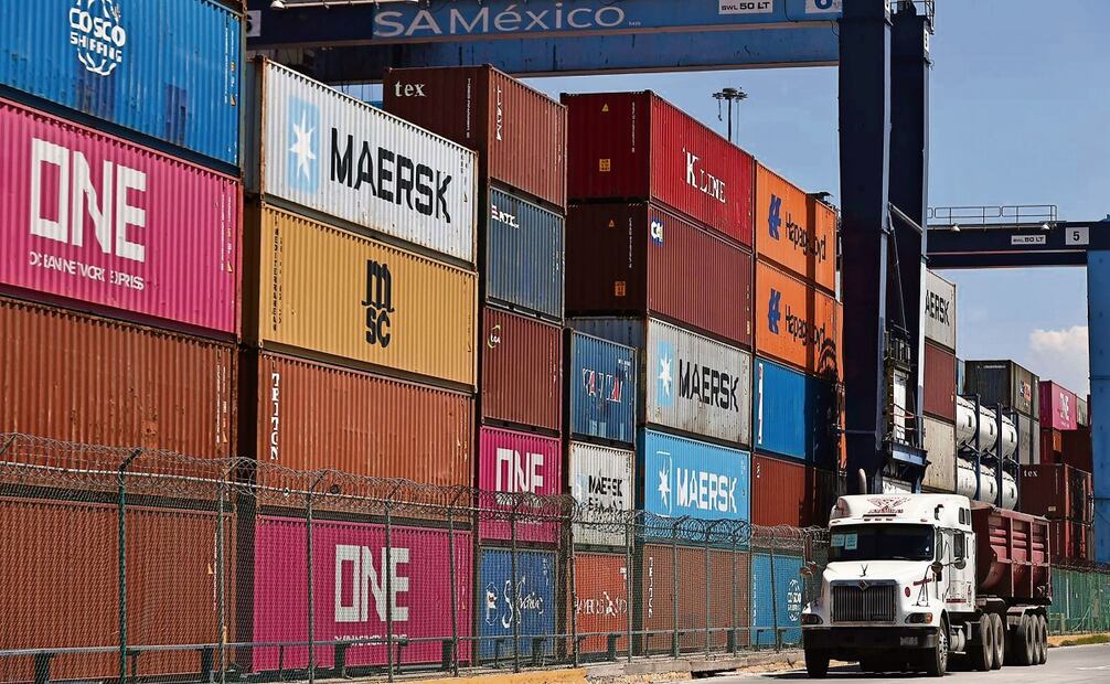 El porcentaje de contenedores abandonados aumentó 300% en el último mes; fueron 900 cajas procedentes de China, señalaron en la aduana. Foto: Berenice Fregoso / EL UNIVERSAL