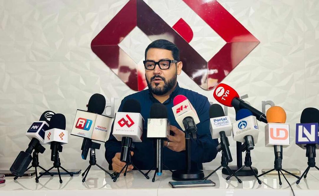 El director general del Diario Digital subrayó que a un mes de que las oficinas del medio fueran atacadas, las autoridades correspondientes no han avanzado en la investigación. Foto: Especial