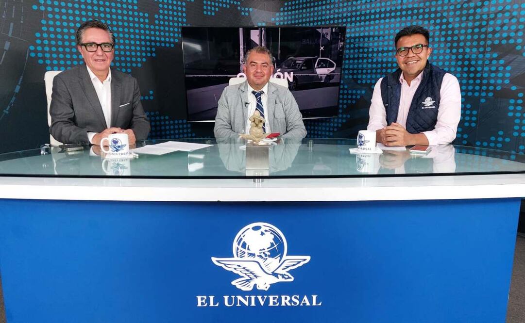 Manuel Espino y Horacio Jiménez dialogan con David Aponte en Con los de Casa. Foto: Julio Suárez/ EL UNIVERSAL