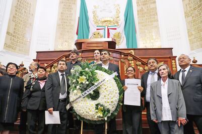 Morena se ampara contra la Asamblea