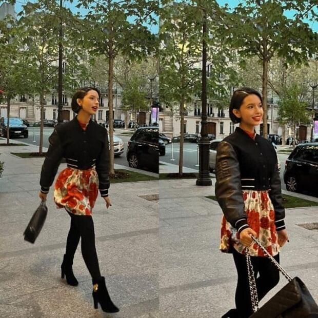 Ángela Aguilar arma 2 looks en París con las mismas prendas