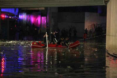 Abren segundo piso del Periférico por lluvias