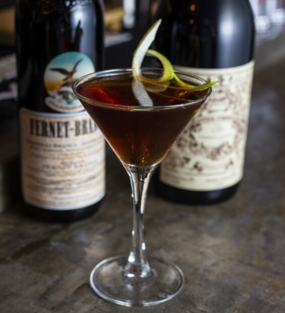 Cocteles sofisticados para celebrar a papá