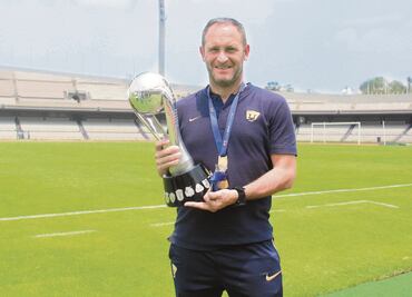 Pumas critican debuts por obligación