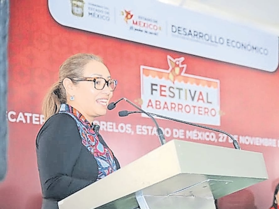 El evento fue encabezado por la edil Azucena Cisneros Coss. Foto: Especial
