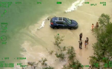 Esta mujer hundió su Nissan en una playa de Florida